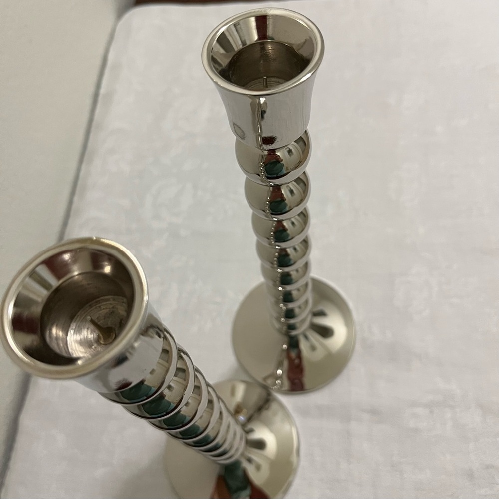 Anthropologie NIB “Sold Out” Set of 2 Small Silver Lumiere Candle Holders - Picture 7 of 12
